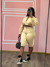 Load image into Gallery viewer, Caramel : Capri