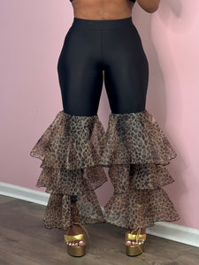 Tail Feather : leopard pants