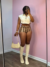 Load image into Gallery viewer, Cobra : leather shorts