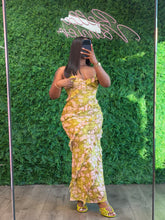Load image into Gallery viewer, Flower Girl : dress