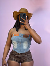 Load image into Gallery viewer, Cocoa : leather shorts