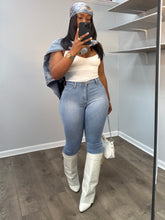 Load image into Gallery viewer, Paisley: head scarf