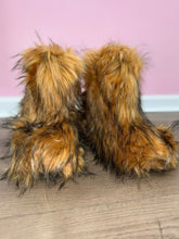 Load image into Gallery viewer, FUR BABY : Boots